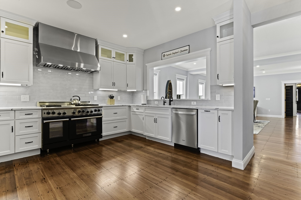48 Red Brook Harbor Road Bourne, MA 02559 - Photo 7 of 21