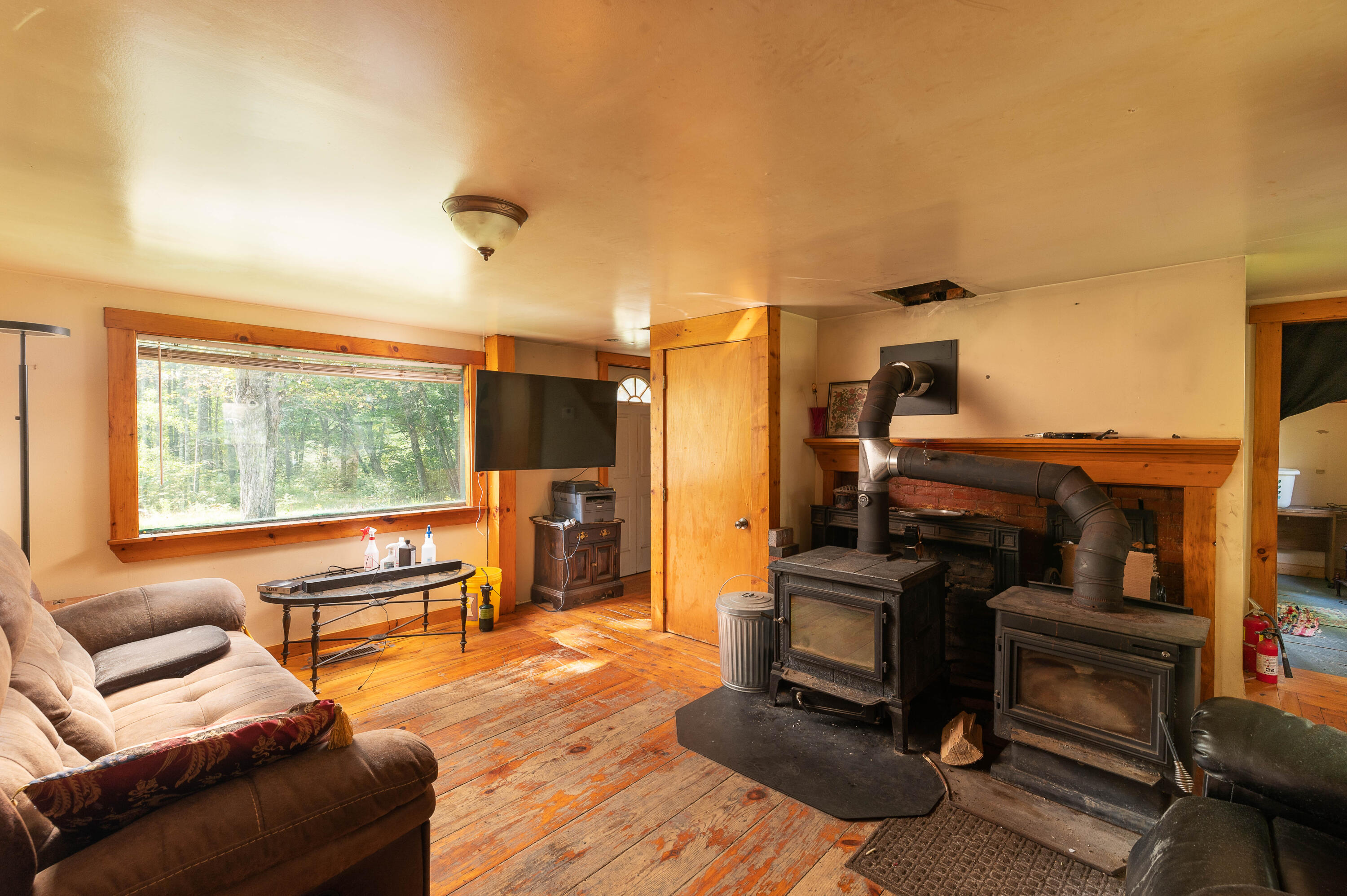 121 N Road Athens, ME 04912 - Photo 9 of 36 Living Room