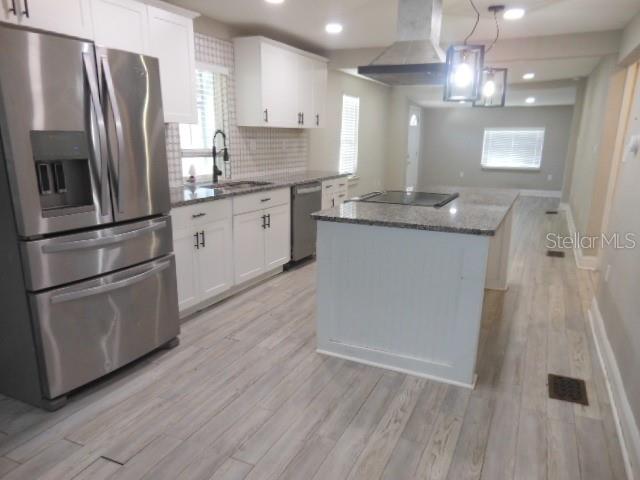 8421 North Orangeview Avenue Tampa, FL 33617 - Photo 19 of 33