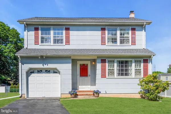 $445,000 | 12 Angelique Court, Hamilton, NJ 08619
