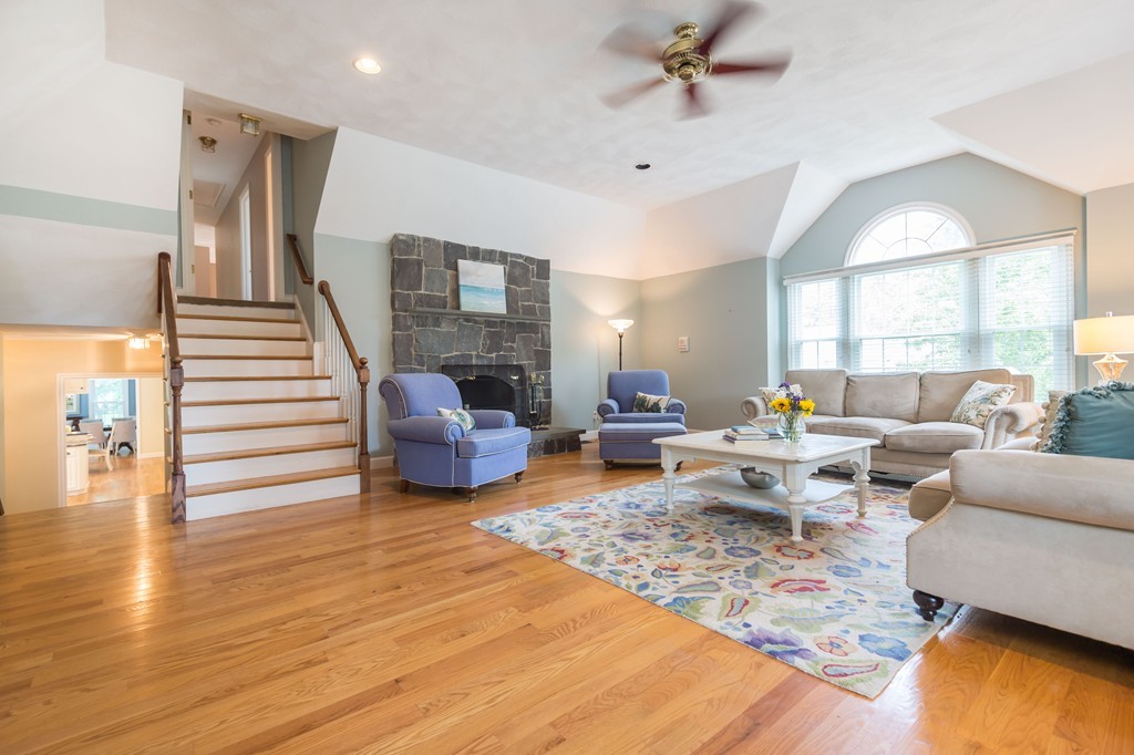 136 Lancaster Road North Andover, MA 01845 - Photo 14 of 30 Gallery Image 14