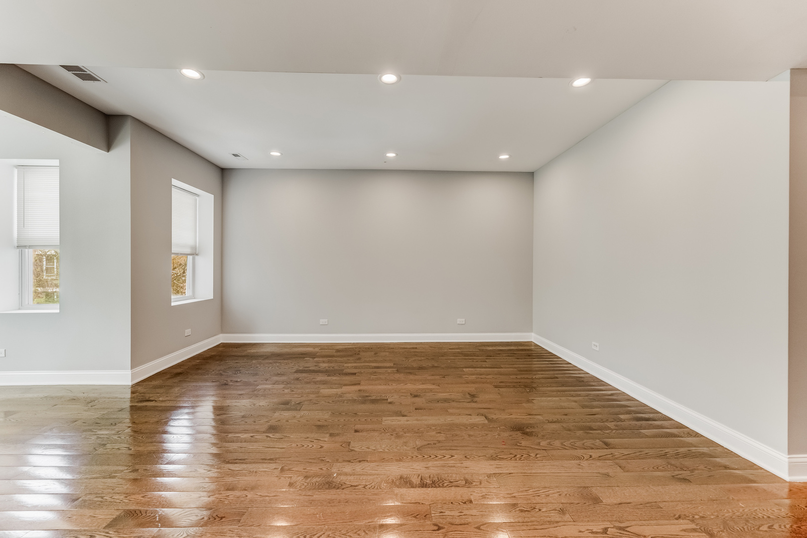 1321 South Millard Avenue, Unit C Chicago, IL 60623 - Photo 5 of 13 a view of empty room