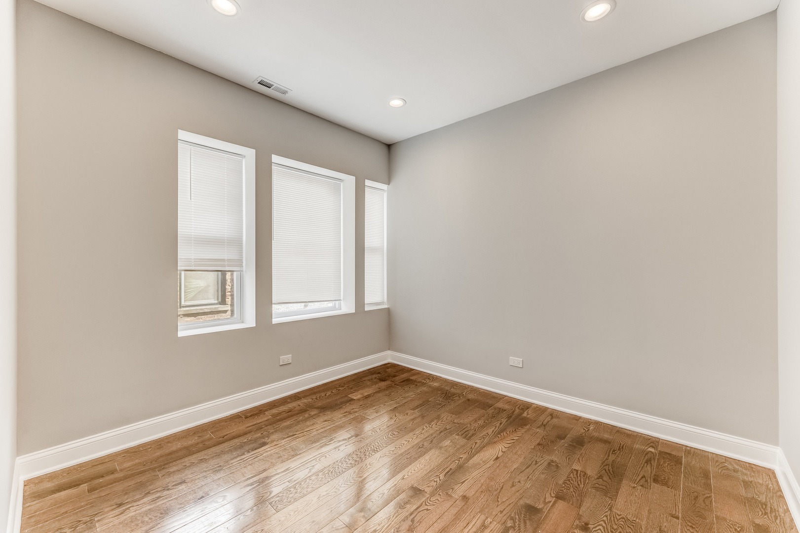 1321 South Millard Avenue, Unit C Chicago, IL 60623 - Photo 7 of 13 a view of empty room with window