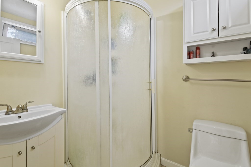 30 Dixfield Road Worcester, MA 01606 - Photo 19 of 29 Gallery Image 19