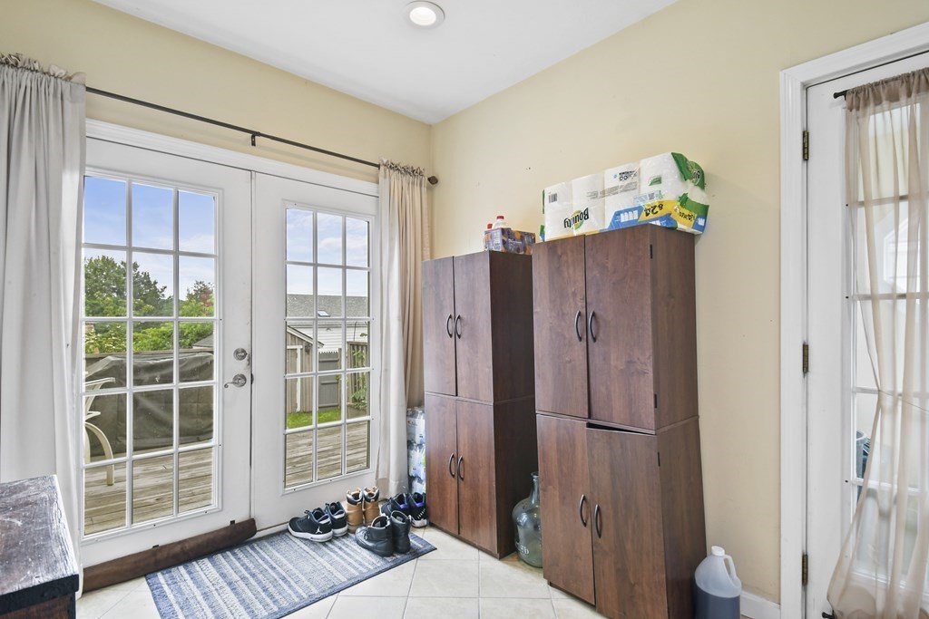 30 Dixfield Road Worcester, MA 01606 - Photo 20 of 29 Gallery Image 20