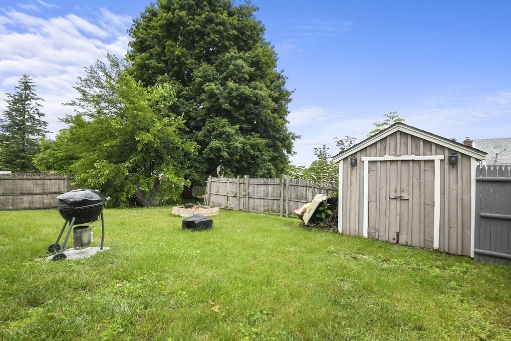 30 Dixfield Road Worcester, MA 01606 - Photo 27 of 29 Gallery Image 27
