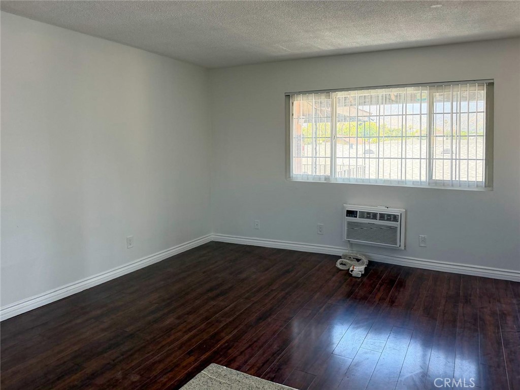 316 North Alameda, Unit E Azusa, CA 91702 - Photo 5 of 7