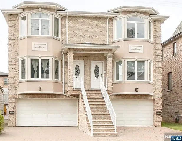 $950,000 | 400 Nelson Avenue, Cliffside Park, NJ 07010