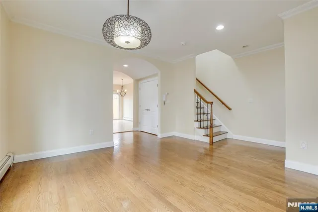 $950,000 | 400 Nelson Avenue, Cliffside Park, NJ 07010