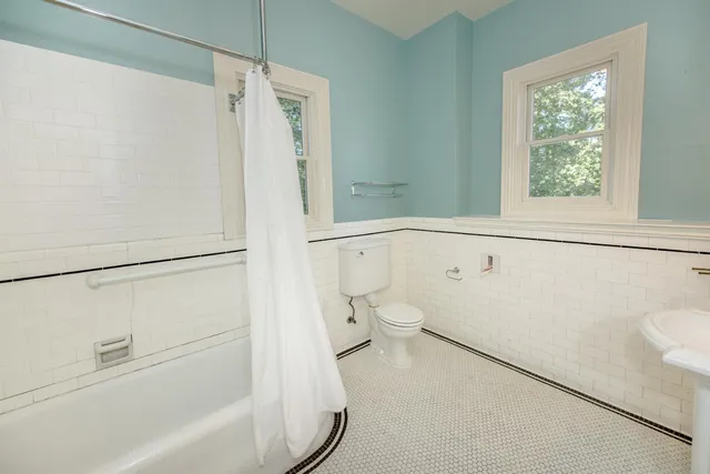 $1,195,000 | 548 2nd Street, Woodland, CA 95695