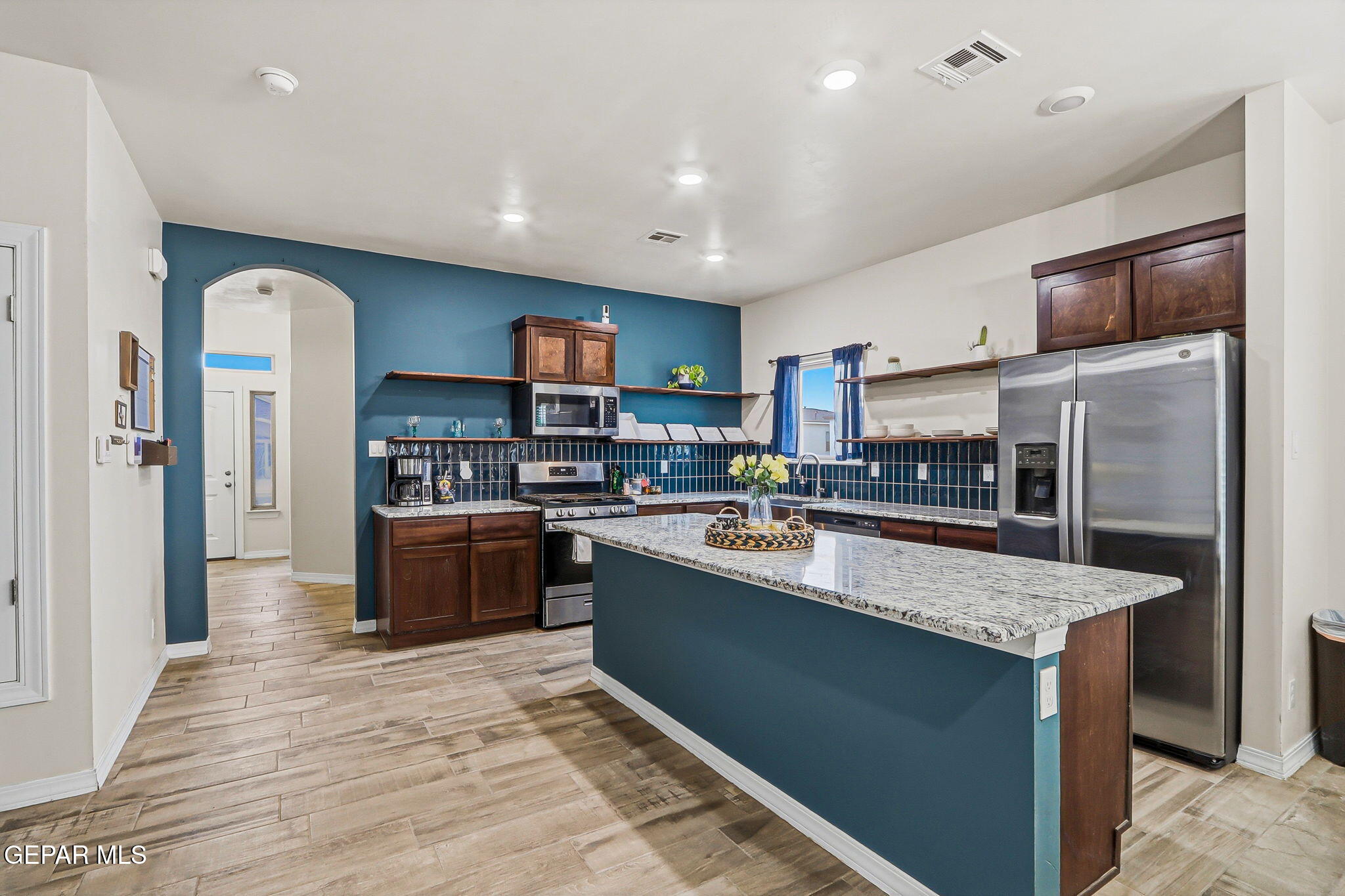 354 Sol Court Vinton, TX 79821 - Photo 18 of 39 18-web-or-mls-IMG_9552