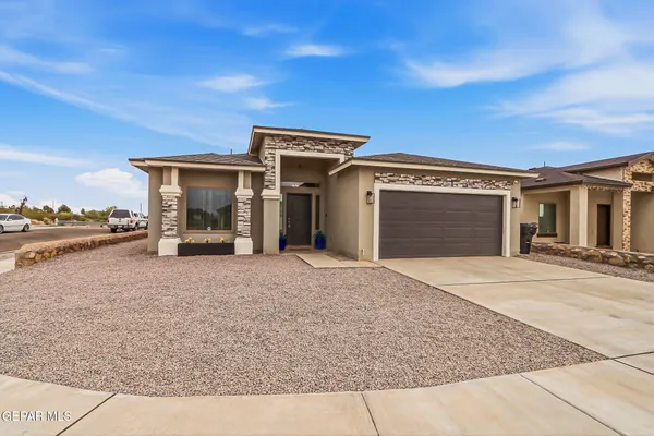 $321,500 | 354 Sol Court, Vinton, TX 79821
