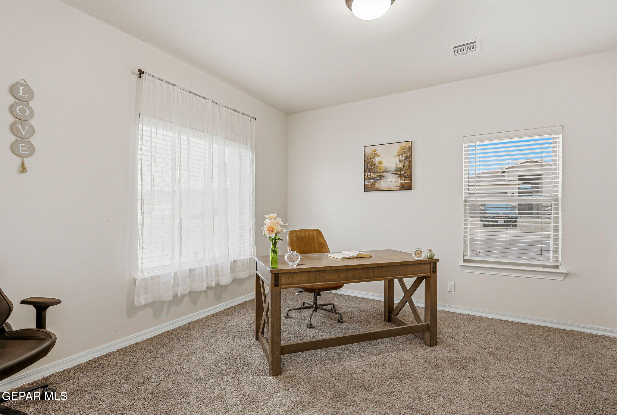 354 Sol Court Vinton, TX 79821 - Photo 8 of 39 8-web-or-mls-IMG_9475