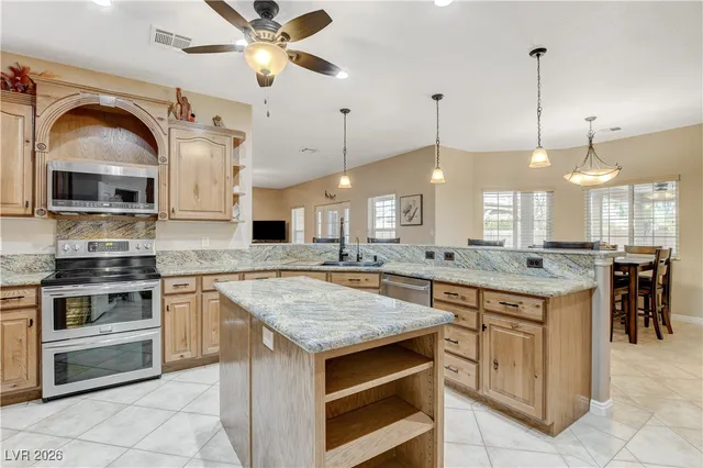 $659,000 | 1962 Trophy Elk Avenue, Logandale, NV 89021