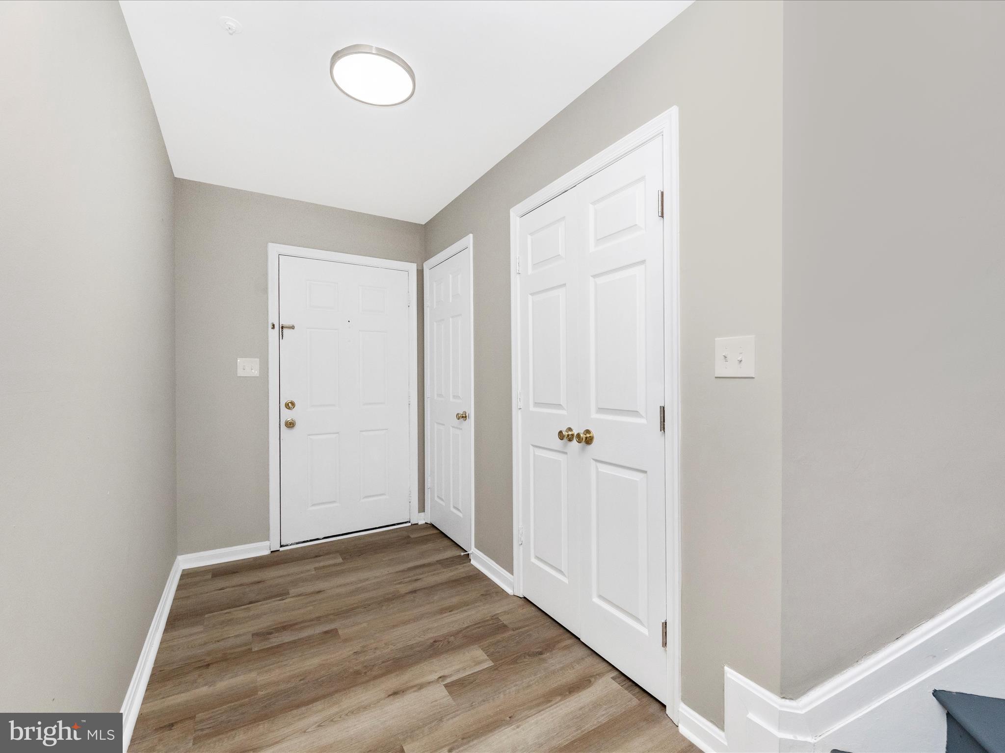 2242 Commissary Circle Odenton, MD 21113 - Photo 2 of 51 Foyer