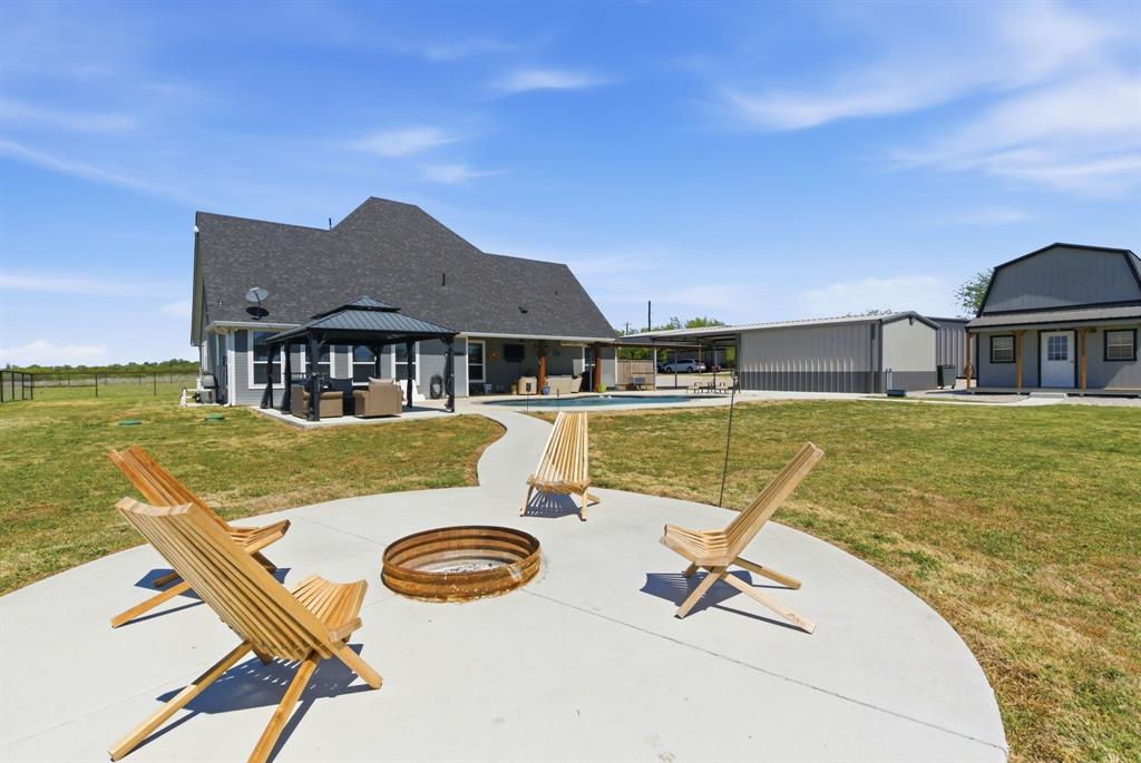 4095 Agnes Circle Springtown, TX 76082 - Photo 25 of 40