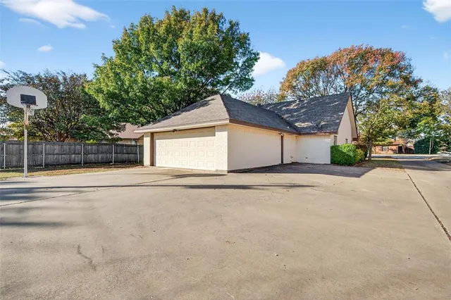 $359,000 | 612 South Arizona Drive, Celina, TX 75009