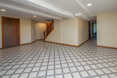 $515,000 | N75W23408 North Ridgeview Circle, Sussex, WI 53089