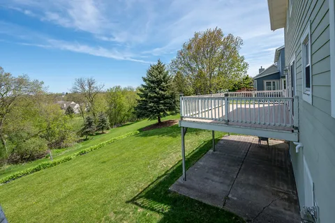 $515,000 | N75W23408 North Ridgeview Circle, Sussex, WI 53089