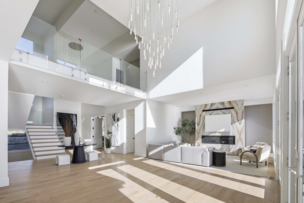 156 Crabtree Road Quincy, MA 02171 - Photo 3 of 42