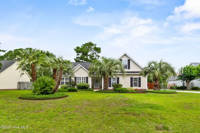 $575,000 | 4809 West Grove Drive, Wilmington, NC 28409