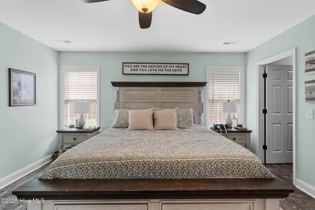 $575,000 | 4809 West Grove Drive, Wilmington, NC 28409