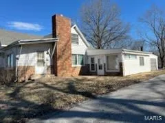 $49,000 | 712 South Mulkey Street, Christopher, IL 62822