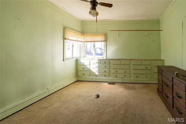 $49,000 | 712 South Mulkey Street, Christopher, IL 62822