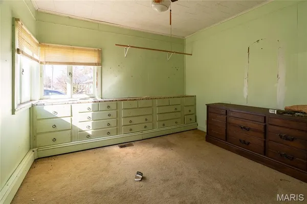 $49,000 | 712 South Mulkey Street, Christopher, IL 62822