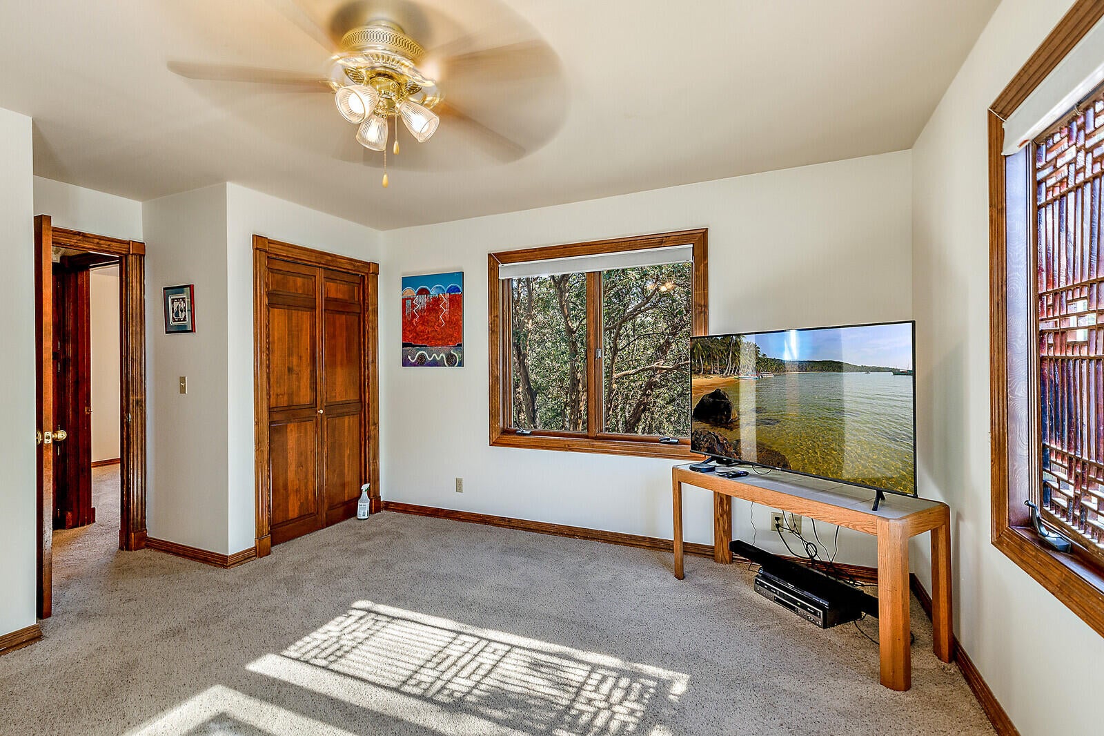 2089 Knowles Road Medford, OR 97501 - Photo 23 of 62 50_KnR_50_mls