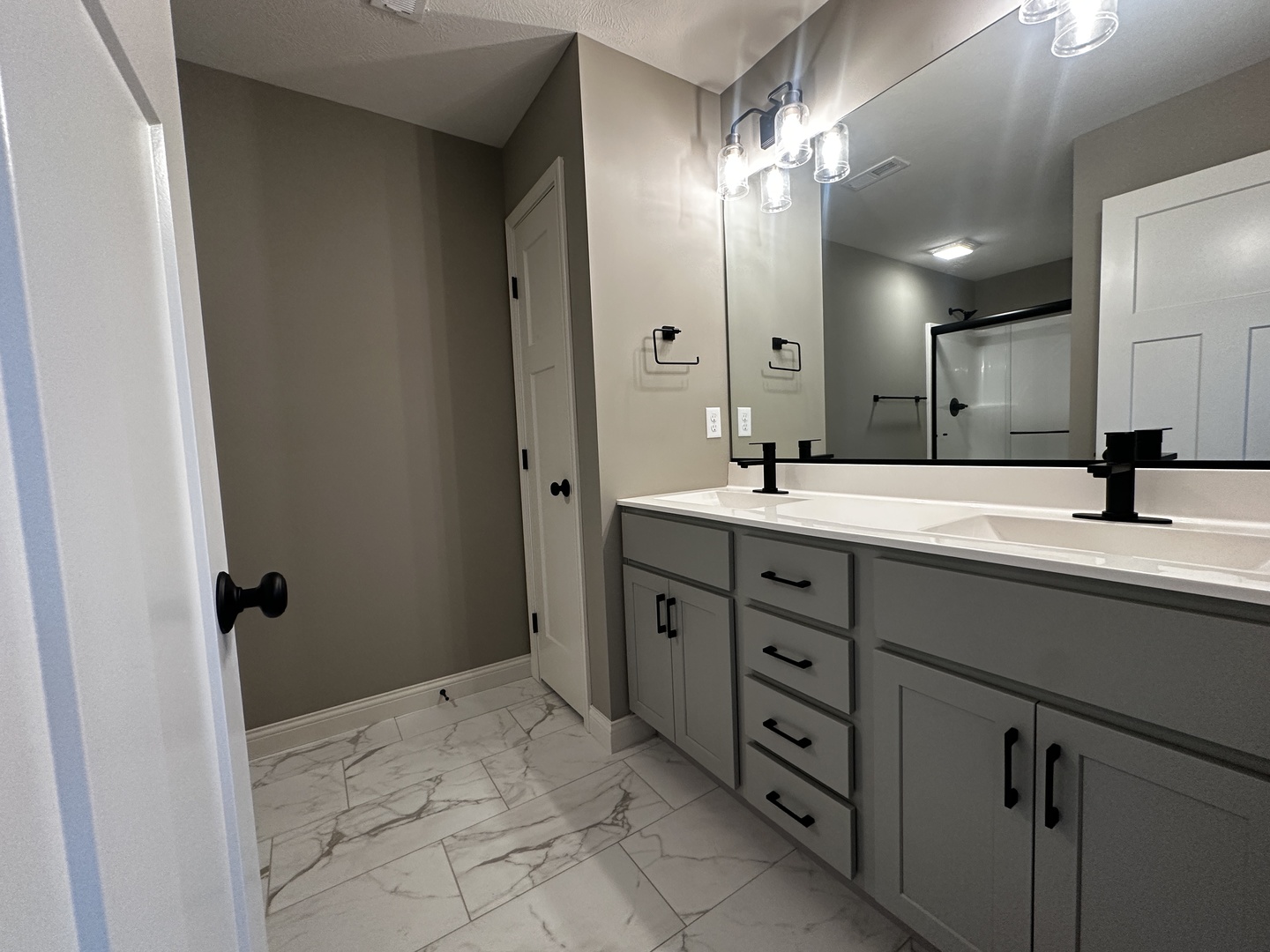 2510 Marble Road Normal, IL 61761 - Photo 13 of 17 Gallery Image 13