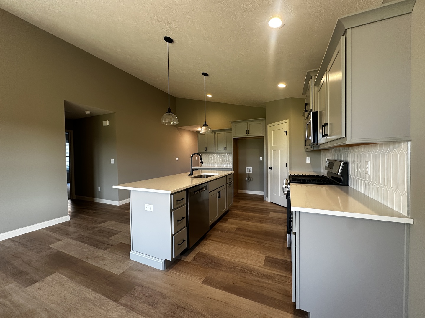2510 Marble Road Normal, IL 61761 - Photo 7 of 17 Gallery Image 7