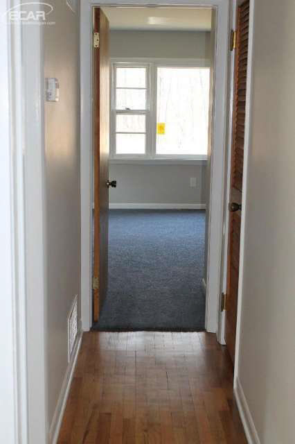 14127 North Clio Road Clio, MI 48420 - Photo 5 of 21 20434541-4.JPG