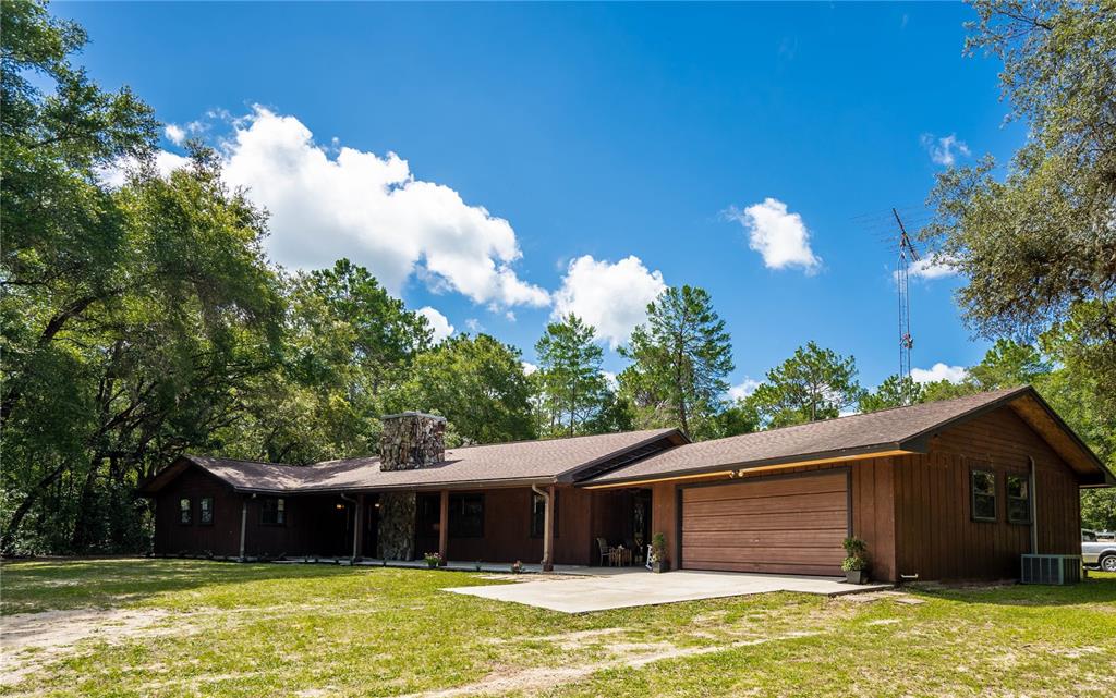 27018 Colassa Road Brooksville, FL 34601 - Photo 1 of 1 Front View