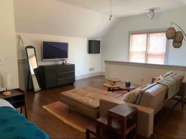 $2,000 | 2284 Cottage Grove Avenue Southeast, Unit CARRIAGE, Atlanta, GA 30317