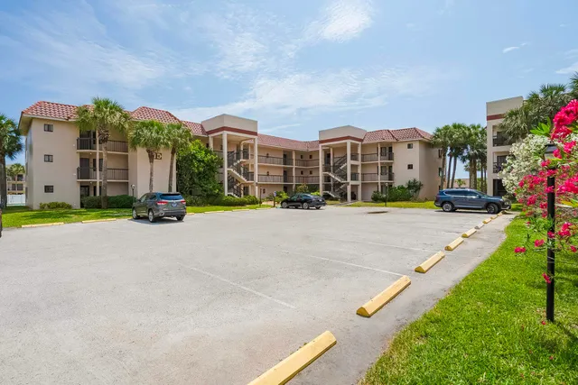 $425,000 | 4250 A1A South, Unit E31, St. Augustine, FL 32080