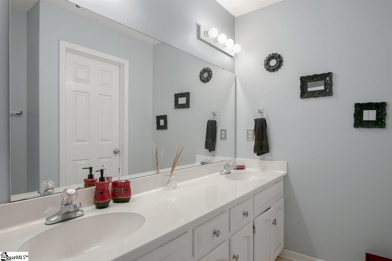 1110 Devenger Road Greer, SC 29650 - Photo 32 of 36 Gallery Image 32