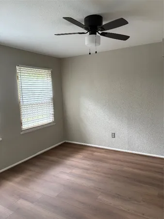 $2,200 | 5914 Ridgeway Drive, Houston, TX 77033