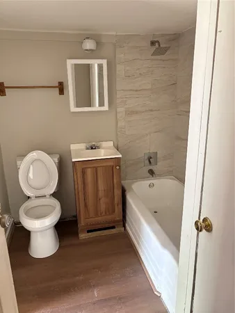 $2,200 | 5914 Ridgeway Drive, Houston, TX 77033