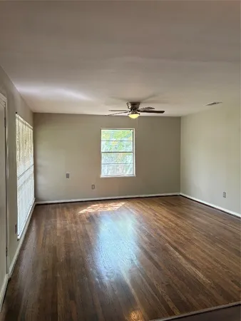 $2,200 | 5914 Ridgeway Drive, Houston, TX 77033