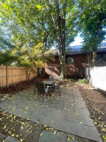 $3,500 | 13 Howard Street, Unit 1, Cambridge, MA 02139