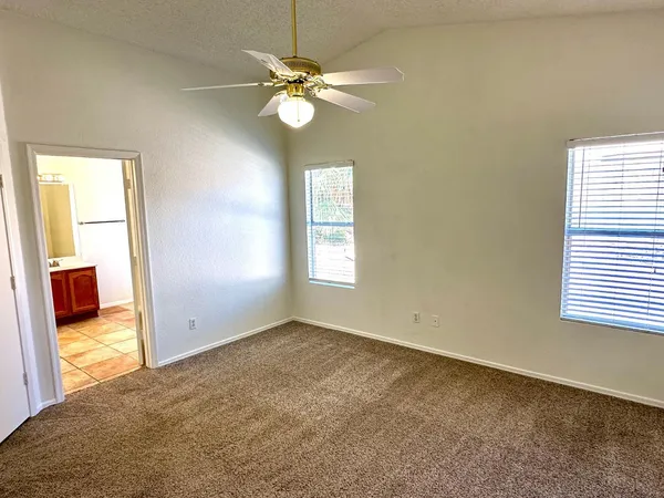 $2,195 | 2914 East Woodland Drive, Phoenix, AZ 85048