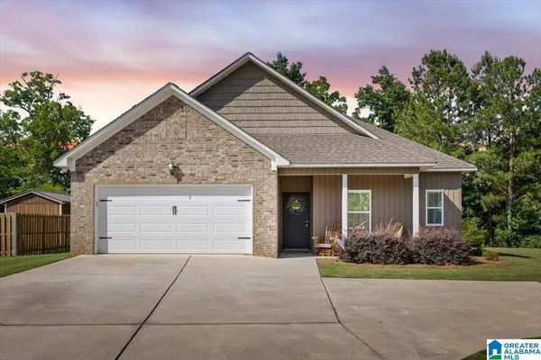$305,000 | 133 Robinwood Drive, Remlap, AL 35133