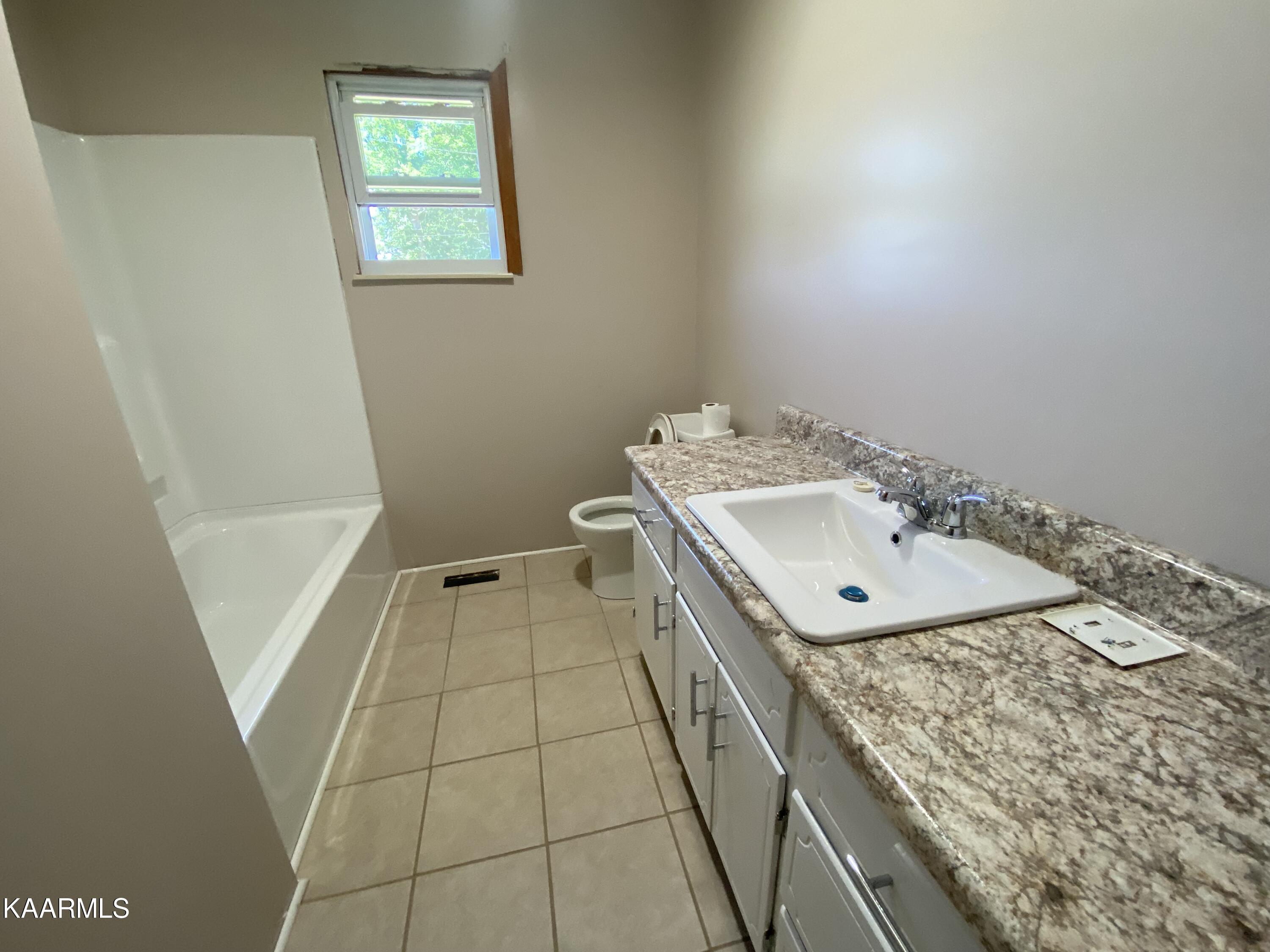 281 Nunn Hollow Road Harrogate, TN 37752 - Photo 16 of 38 IMG-8462
