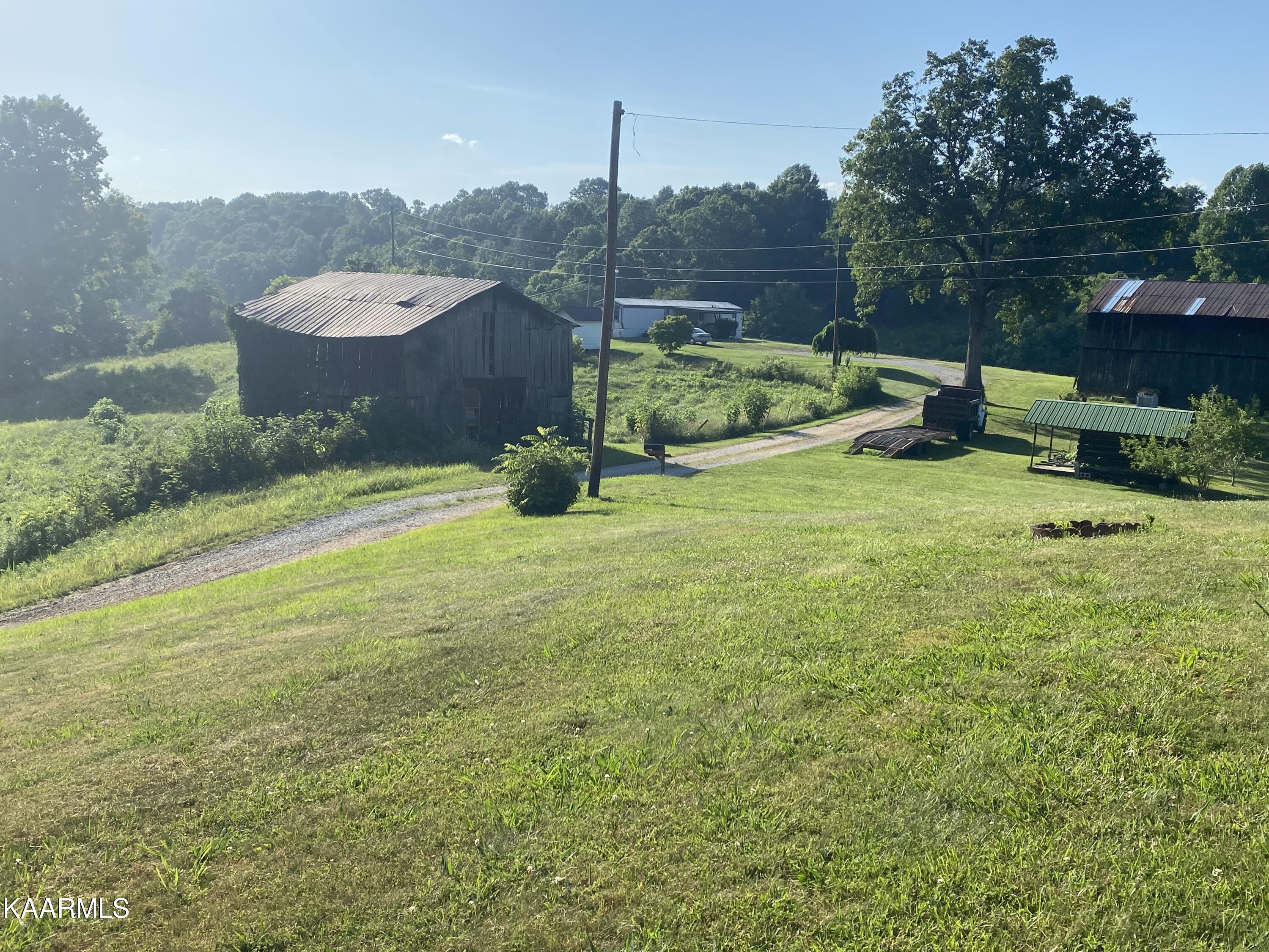 281 Nunn Hollow Road Harrogate, TN 37752 - Photo 3 of 38 IMG-8370