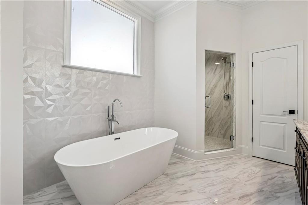 3170 Lavista Road Decatur, GA 30033 - Photo 17 of 29 a white bath tub sitting next to a white sink