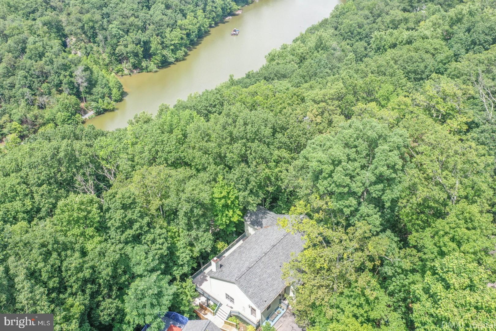 6520 Rimrock Road New Market, MD 21774 - Photo 33 of 41 One street above the lake