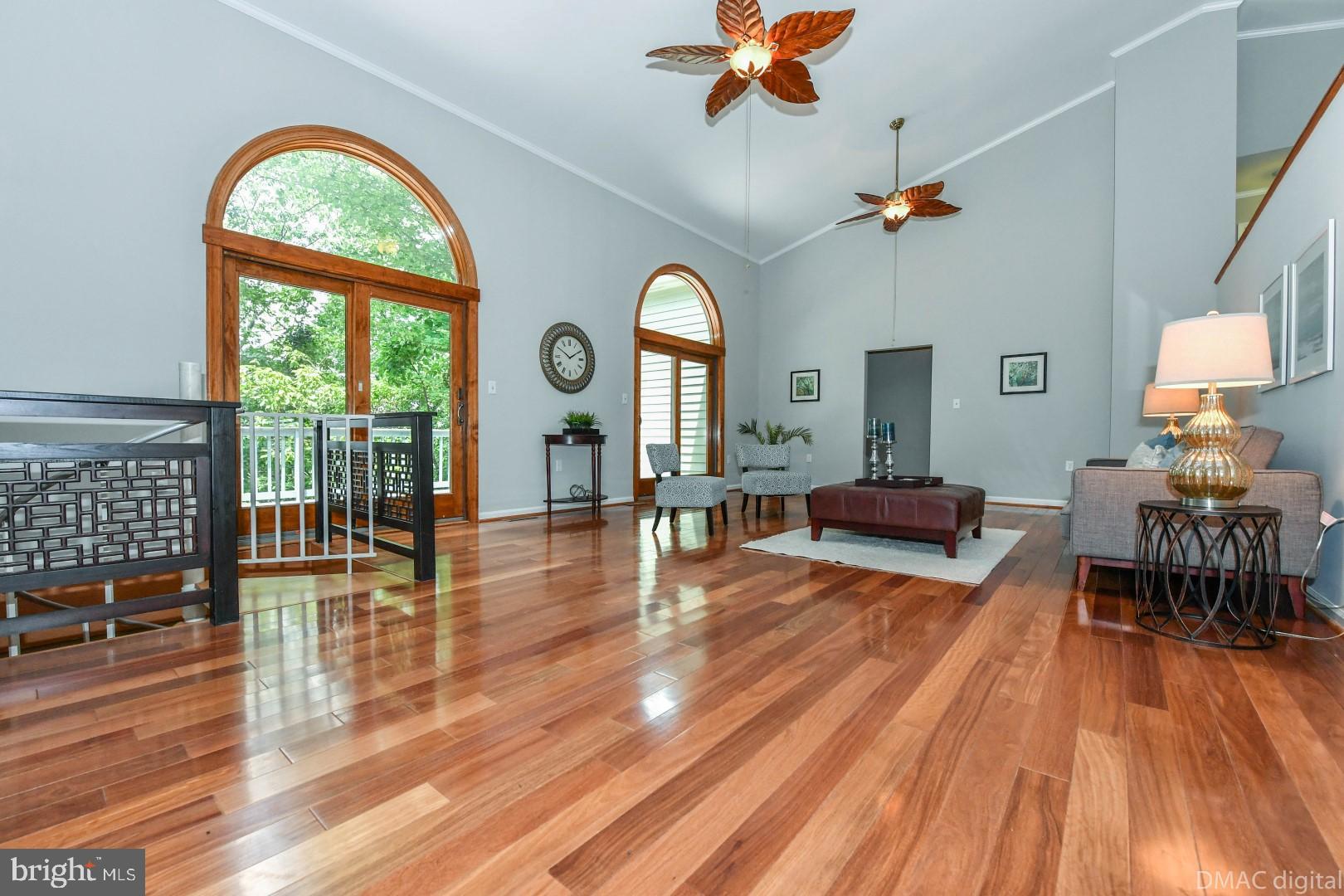 Double doors to deck