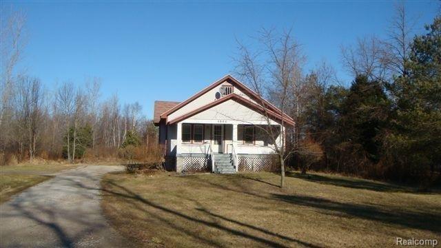 4864 Fish Road Smiths Creek, MI 48074 - Photo 1 of 14 DSC02448 (Small).JPG
