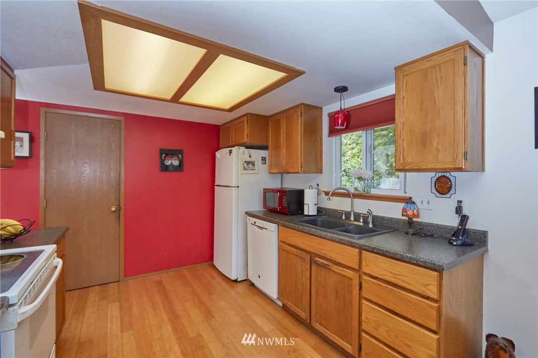 7333 East Raintree Lane Port Orchard, WA 98366 - Photo 13 of 25 Gallery Image 13